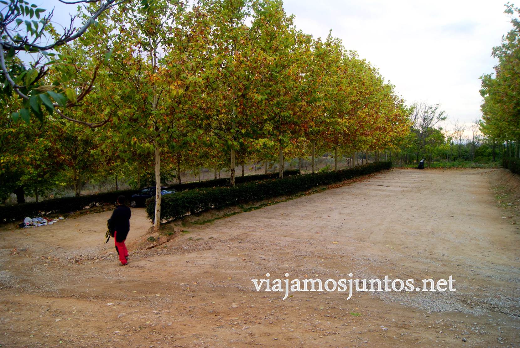 Ruta a las Cárcavas, Patones, Madrid; senderismo por sitios singulares de la Comunidad de Madrid; parking de inicio
