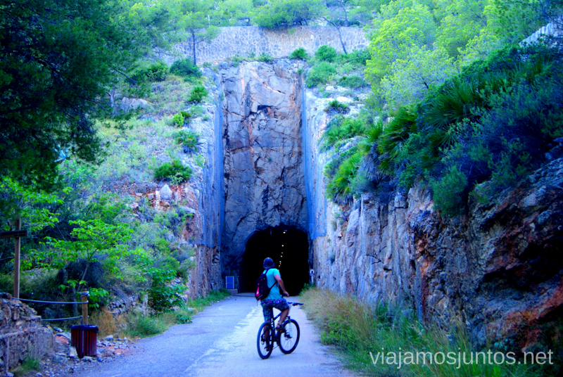 Entrando en el túnel... Dos rutas en bicicleta en los alrededores de Oropesa del Mar, que hacer en Castellón, Valencia