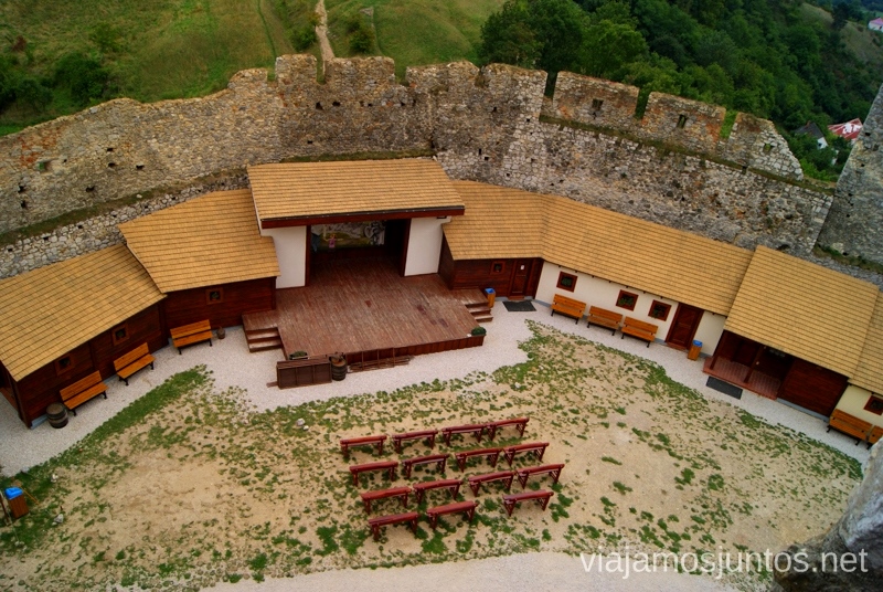 Edificios de los paisanos. Castillo de Becov Castillos de Eslovaquia, Slovakia, #EslovaquiaJuntos Que ver y que hacer