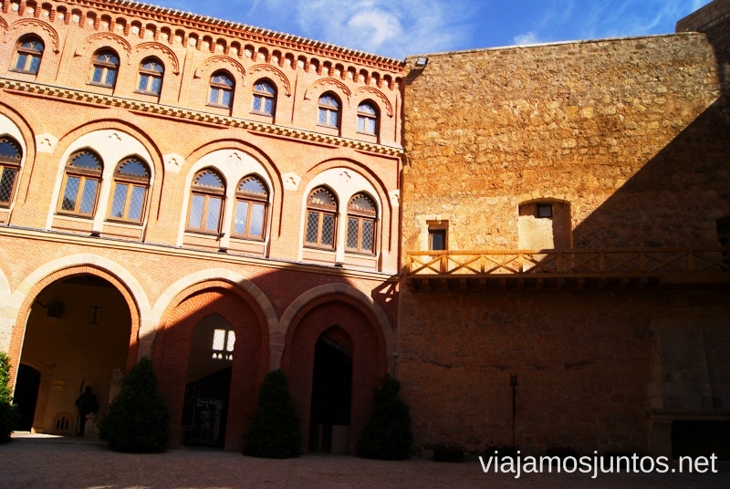 Dos vidas en un mismo espacio I Torneo Internacional de Combate Medieval en el Castillo de Belmonte, Cuenca, Castilla-La Mancha #DesafioBelmonte