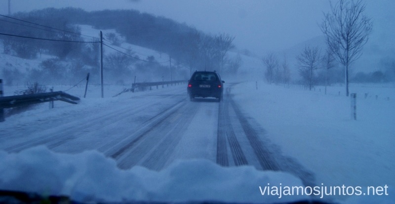 Carreteras nevadas Vivir invierno en Cantabria frío, nieve y experiencias únicas