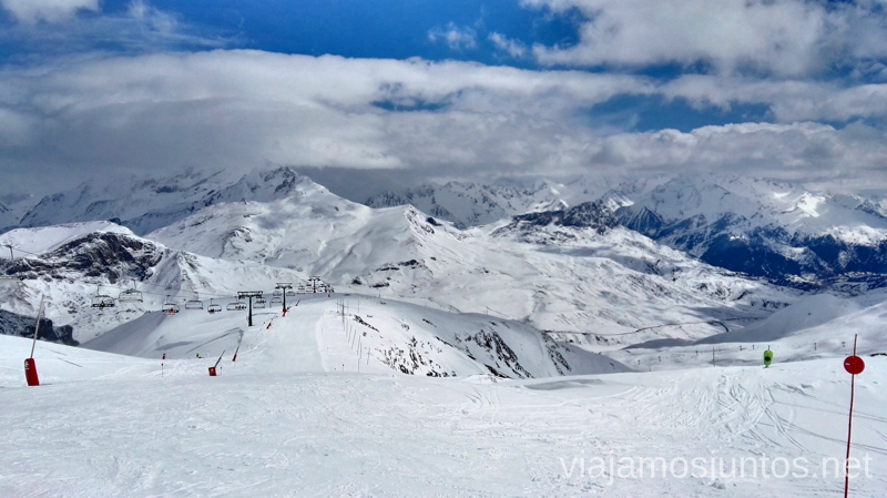 Vistas desde una de mis pistas favoritas - la Rinconada Esquiar en Formigal Donde encontrar mejores ofertas para esquiar barato en la estación de esquí Formigal Grupo Aramón