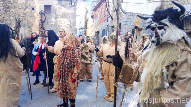 Harramachos de Navalacruz Mascaradas Abulenses en Gredos. Carnavales tradicionales populares Ávila Castilla y León
