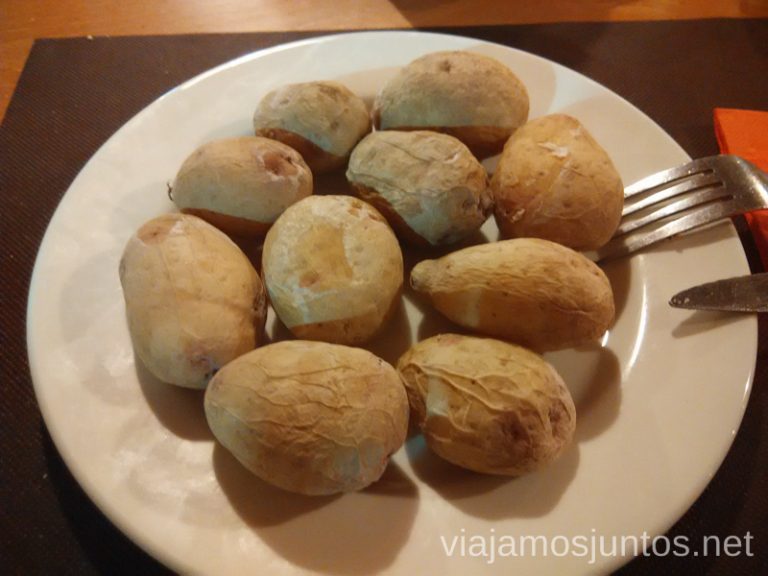 ¡Cómo echo de menos las papas arrugadas canarias! Qué y dónde comer en la Palma, Islas Canarias #laPalmaJuntos