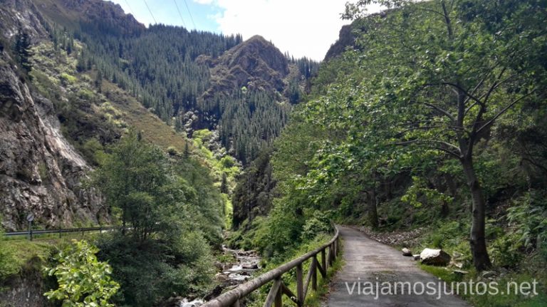 La Senda del Oso - antigua vía férrea Senda del Oso en bici, Astrurias