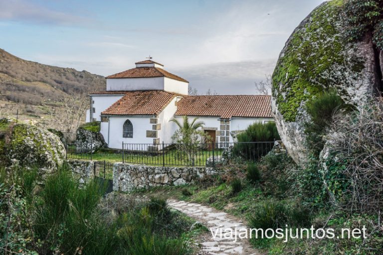 Ermita de Nuestra Señora del Castillo, Cabezabellosa. Valle del Ambroz, Extremadura.