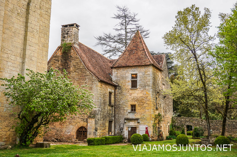 Le Donjon Manoir et Jardin de la Salle en Saint-Léon-sur-Vézère