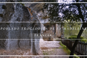 Poblado troglodita de la Madeleine en Francia Valle del Vézère