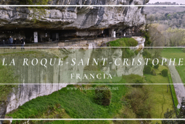 Visita a la Roque Saint Cristophe en Francia es un paseo por la prehistoria.