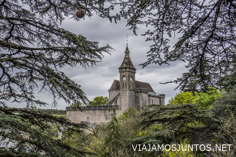 Castillo de Rocamadour sobre el santuario